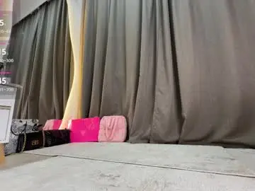 Chaturbate Nude Webcam of liuli_flower