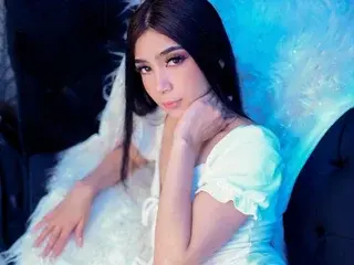 Streamate Live Porn of HollyLincon