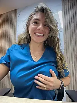 Stripchat Nude Webcam of alicee16